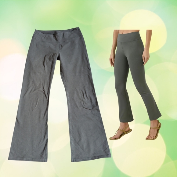 Pact Organic Pants - Pact On The Go-To Cropped Bootcut Legging Olive Green Size M